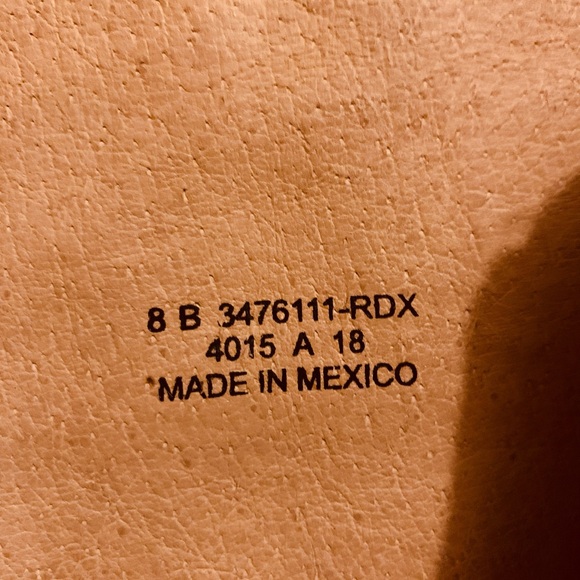 FRYE Boots Brown Zipper Broken on one boot but still can be zipped - Picture 10 of 10